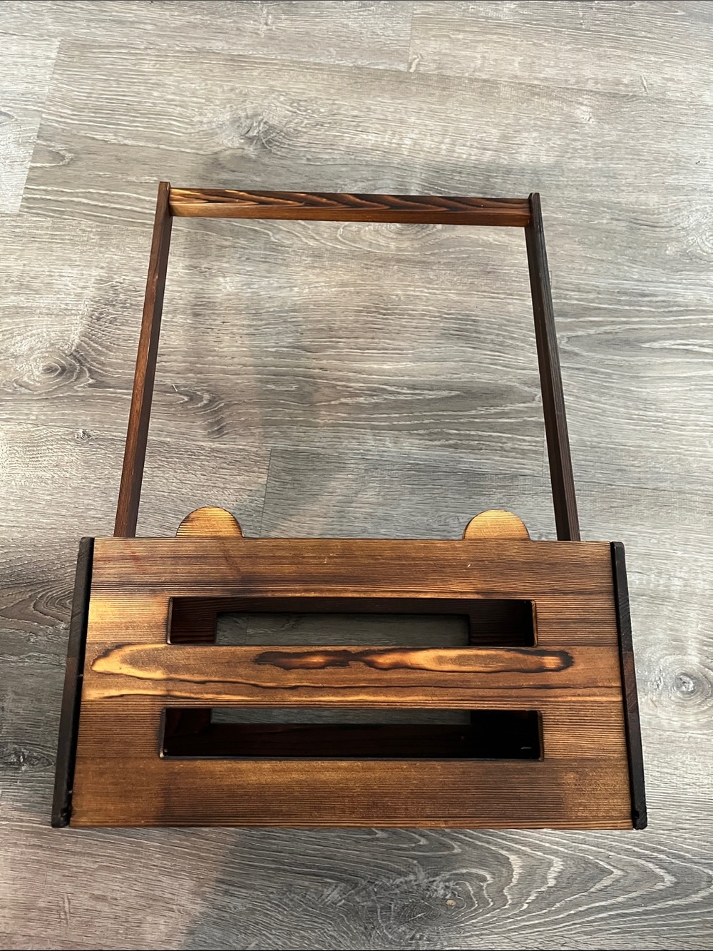 Classic Dark Brown Wooden Pet Bath Accessory Organizer